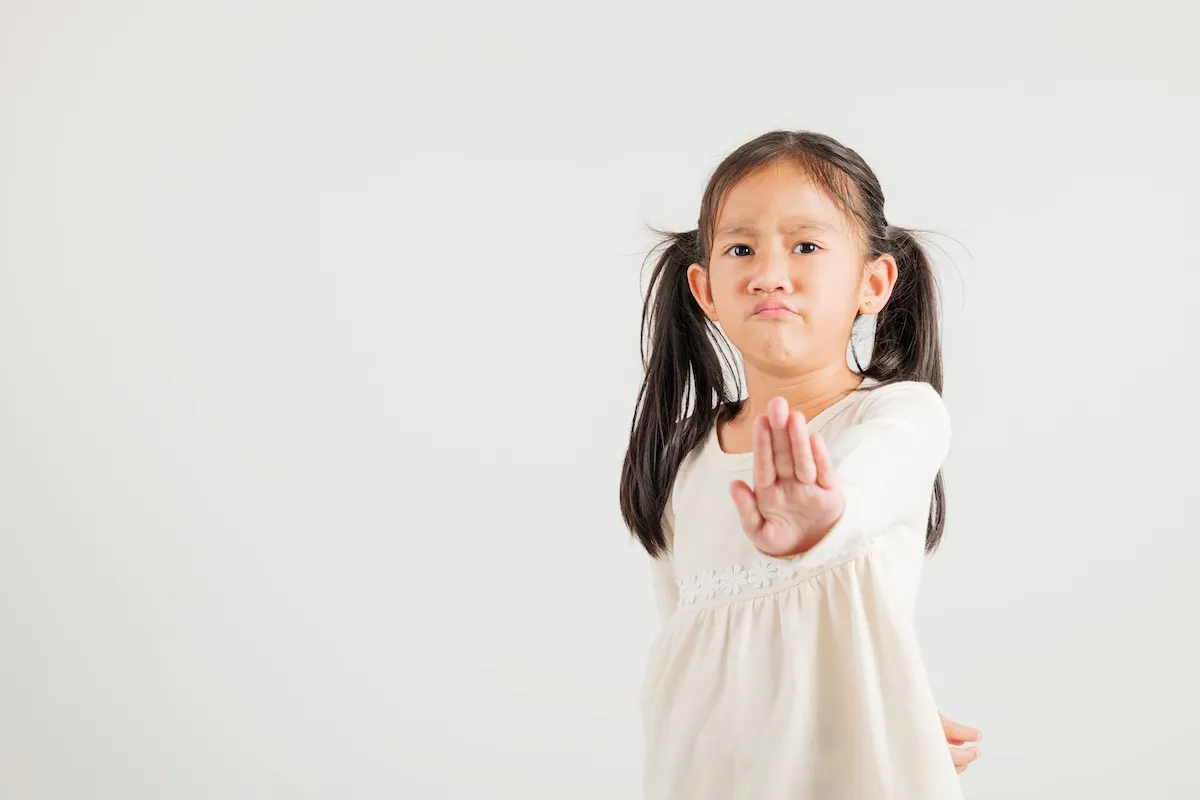 小孩說「不」，原來也是在求救！心理師帶您認識孩子的內心世界